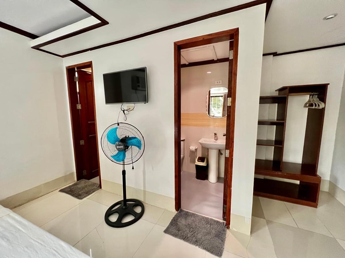 Alocasia Hostel إل نيدو المظهر الخارجي الصورة